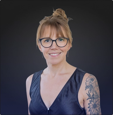 Jo Williams — CMO at E2M Solutions professional portrait